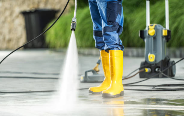 Pressure Washing Contractors in Traverse City, MI